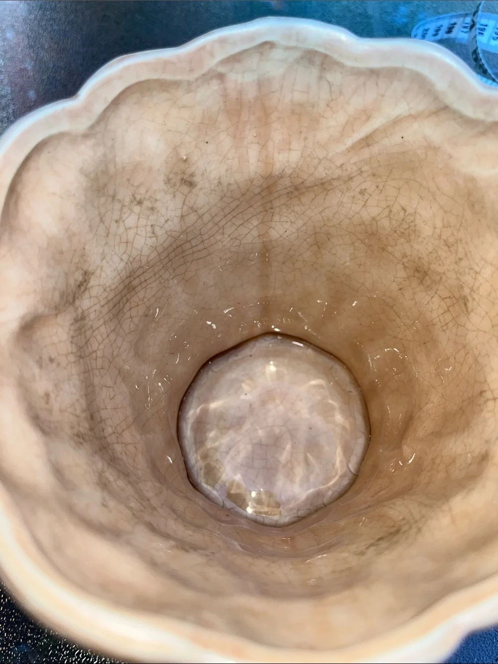 McCoy Peach Ceramic Honeycomb Pebbled Planter with Saucer 5”